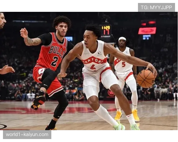 上海久事豪取13连胜稳居榜首 攻防效率联盟顶级锁定季后赛席位